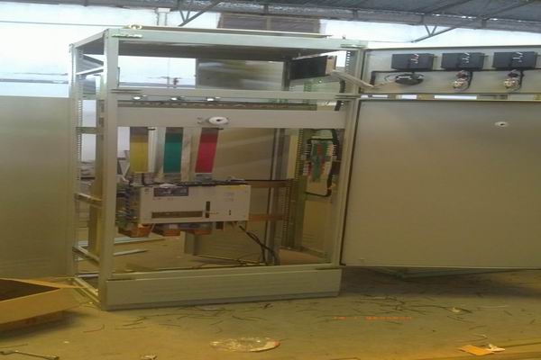 华坪控制柜-3683品牌总闸控制柜的使用原则